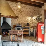 CAN PULIT - finca romántica para 2 con piscina y vistas en Selva Mallorca